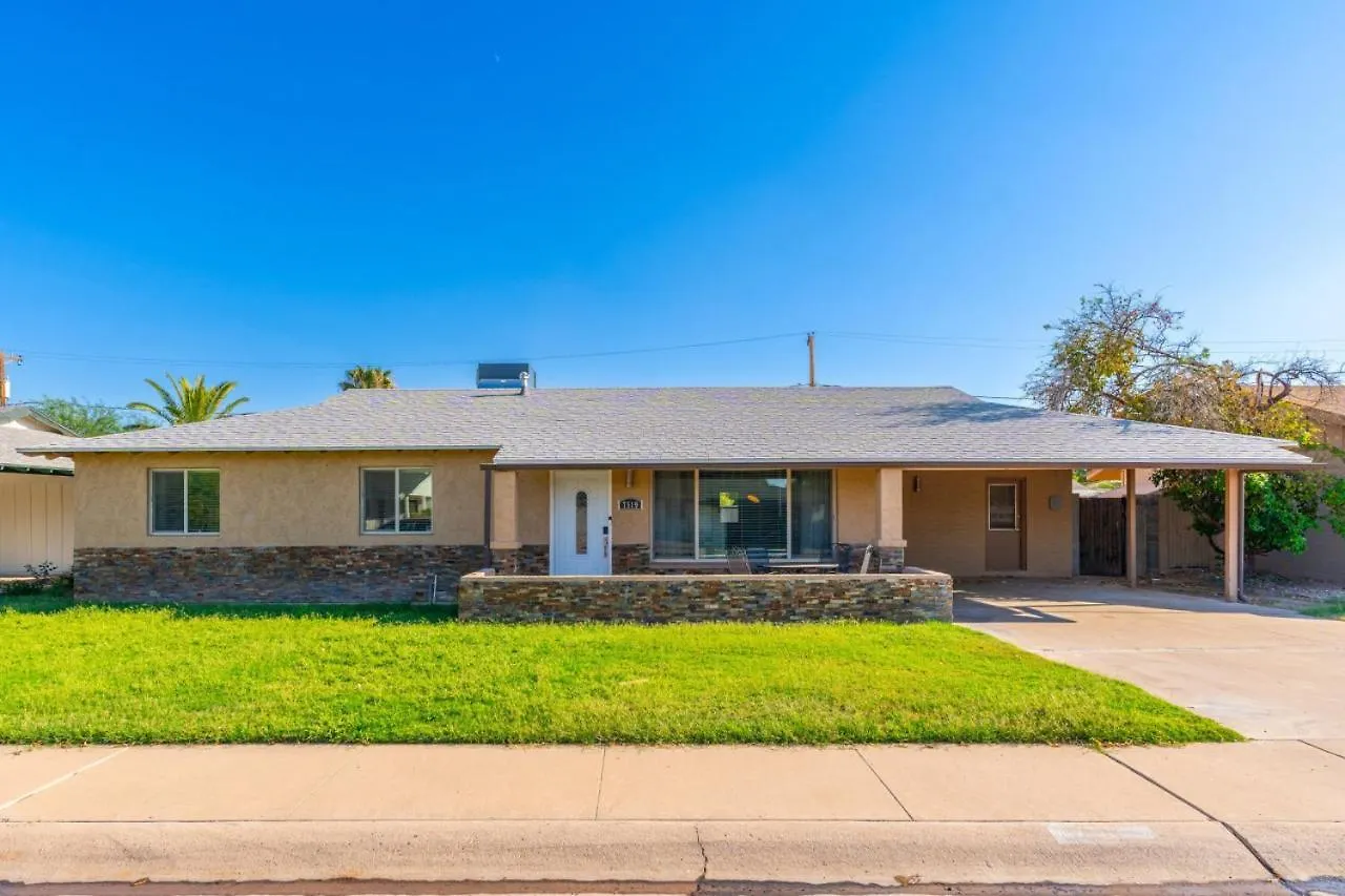 別荘 Scottsdale Gem! Pool, Patio, & Prime Location!ヴィラ 米国